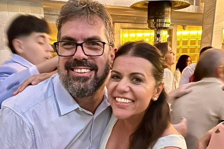 Chef Janaina Torres, em seu casamento, com o colunista Marcos Nogueira (Cozinha Bruta)