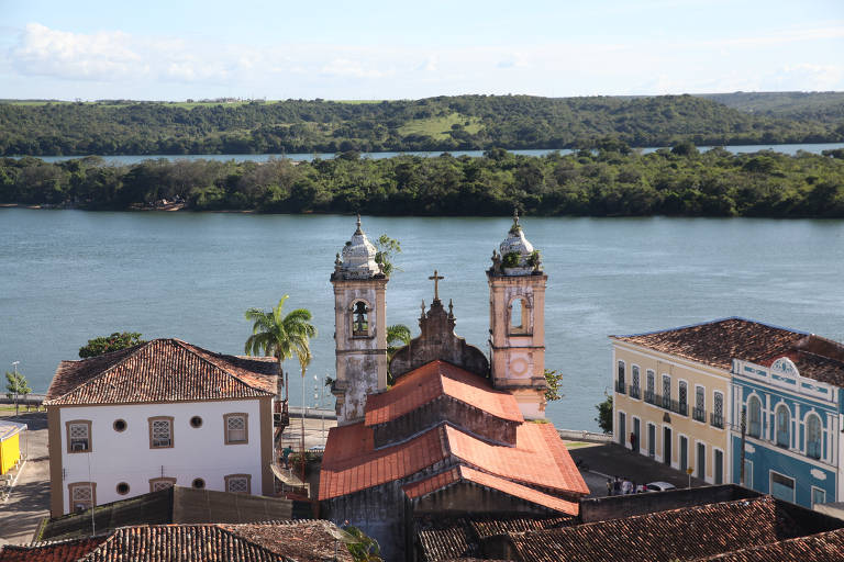 Penedo, em Alagoas, conserva história às margens do Velho Chico