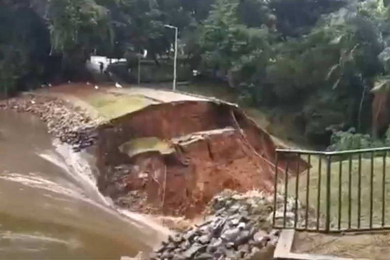 Fortes chuvas provocam alagamentos e rompimento de barragem de contenção em BH