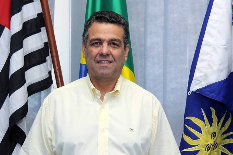 Presidente de associação de municípios de SP, emedebista acusa Kassab de prejudicá-lo