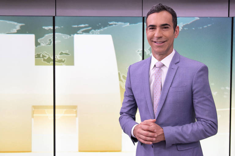 Prêmio F5: César Tralli é eleito o apresentador do ano em programa jornalístico