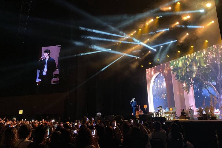 Apresetação do ator sul-coreano Jung Hae-in durante 'fanmeeting' em São Paulo