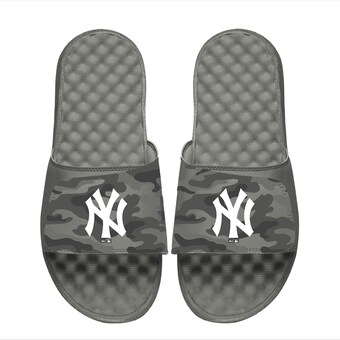 Youth New York Yankees ISlide Gray Camo Slide Sandals