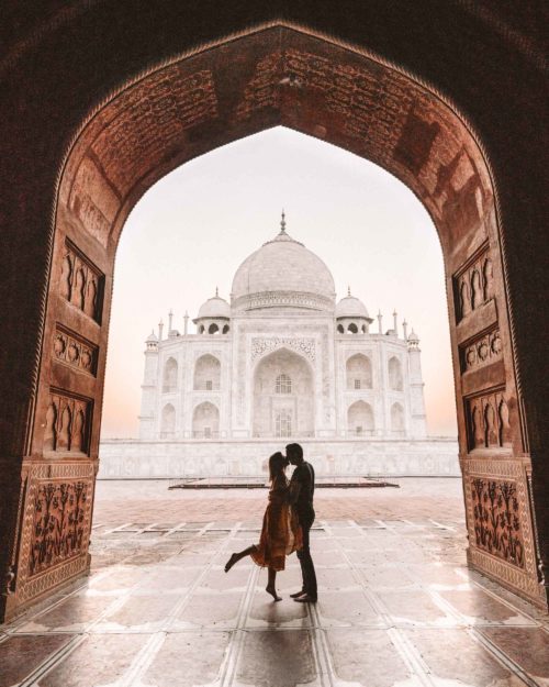 Taj Mahal in Agra, India via @finduslost