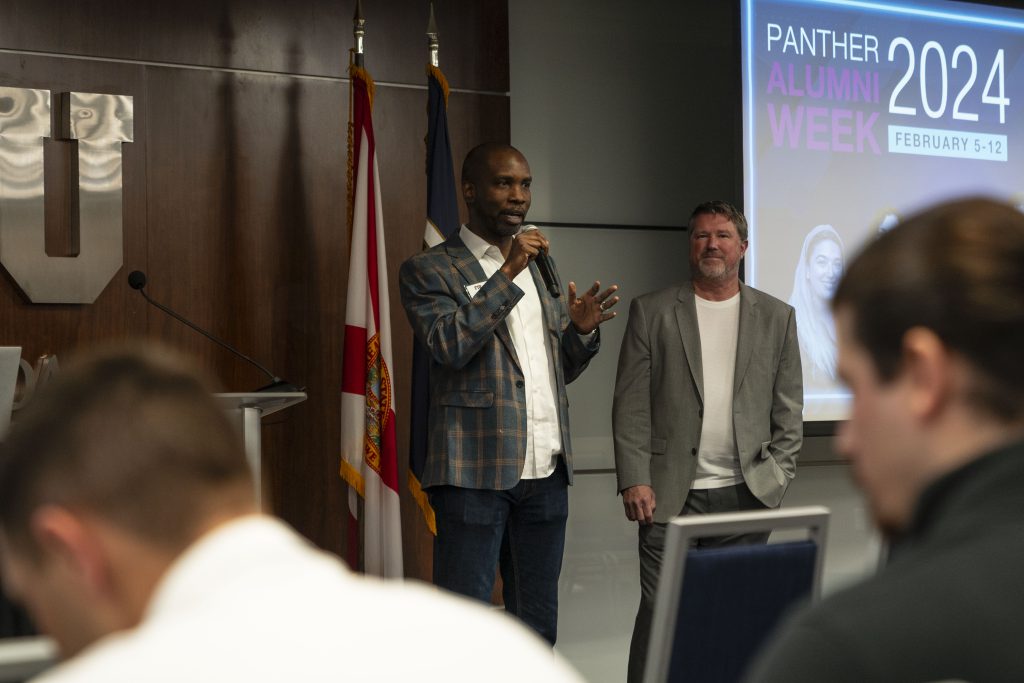 Malik Wilkes '08 speaks at the Financial Wellness Workshop