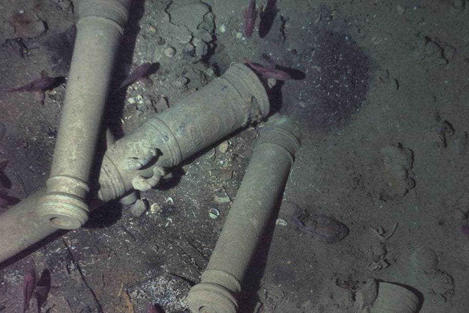 Cannon seen on the seabed beside the wreck of the 'San Jose', sunk in 1708.