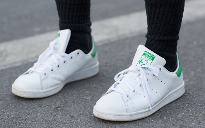 A student wears Adidas Stan Smith sneakers on December 6, 2014 in Miami Beach, Florida.