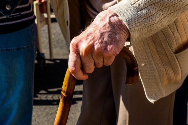 2 millions de personnes de 60 ans et plus qui vivent sous le seuil de pauvreté selon le dernier rapport de l'association des Petits Frères des pauvres.