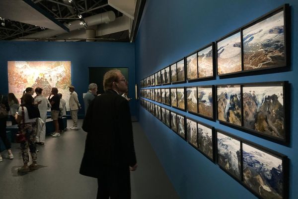 En été 2024, le Grimaldi Forum Monaco dévoilait en collaboration avec la Tate, l’exposition-évènement Turner, le sublime héritage.