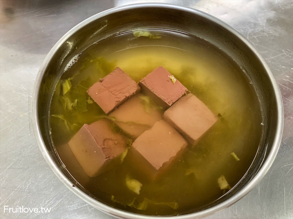 玉眞香美食館–埔里美食｜在地平價美食小吃！經濟又實惠！雞肉飯、雞滷飯份量十足又美味 • 寵物友善 @果果愛Fruitlove