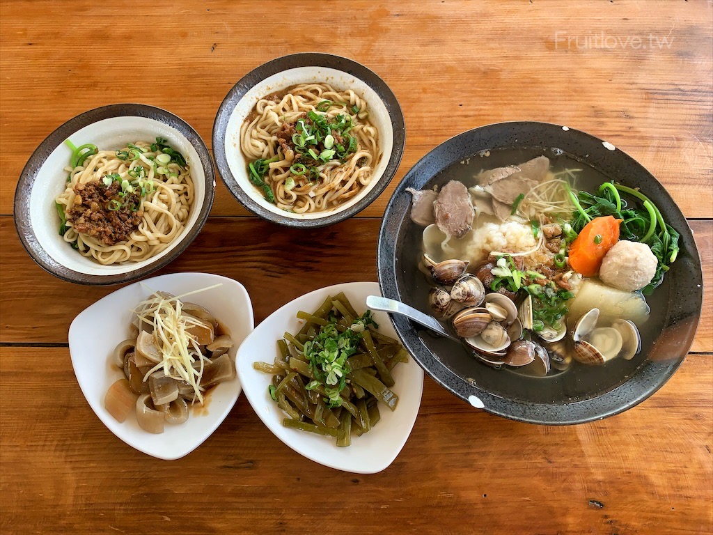 田中小吃/厝邊ㄟ灶咖⟩彰化田中美食，田中早午餐，懷舊庭園式的用餐環境，很古早味的傳統小吃，平價又美味，彰化寵物友善 @果果愛Fruitlove