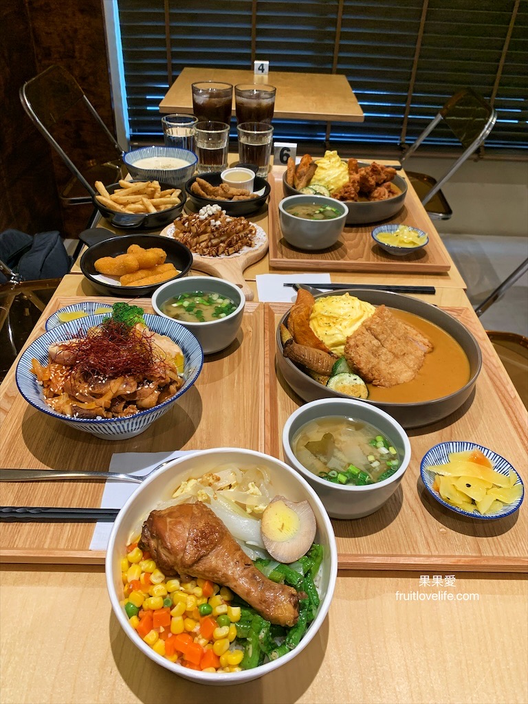 泰興梅餅⟩彰化鹿港伴手禮，古早味阿嬤的梅餅，隱身巷弄內 @果果愛Fruitlove