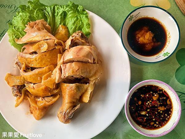 好農村客家美食廣場⟩薑絲大腸酸得夠味，鮮甜的白斬土雞桔醬，還有許多客家料理，寵物友善餐廳-苗栗大湖客家美食 @果果愛Fruitlove