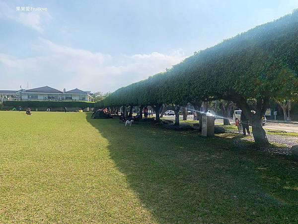 南投景點-親情公園樹下乘涼、野餐、玩耍，增進親子感情的好地方 @果果愛Fruitlove