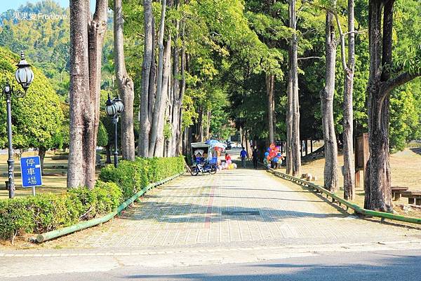 南投景點-親情公園樹下乘涼、野餐、玩耍，增進親子感情的好地方 @果果愛Fruitlove