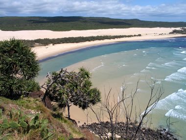 Monazite sands at Frasier Island, Australia