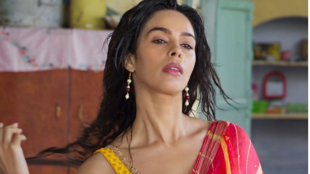 Mallika Sherawat discusses discomfort on the set of “Murder”: Praise for Mahesh Bhatt and Emraan Hashmi’s support