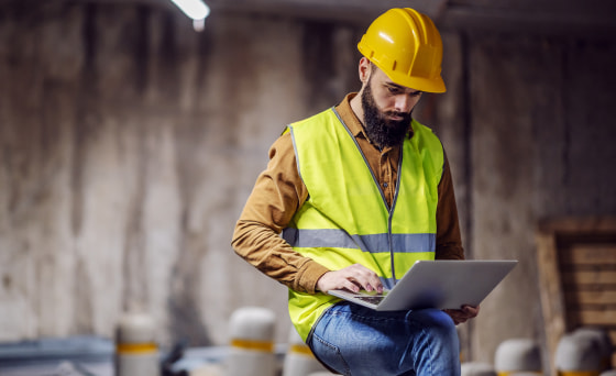 construction employee photo