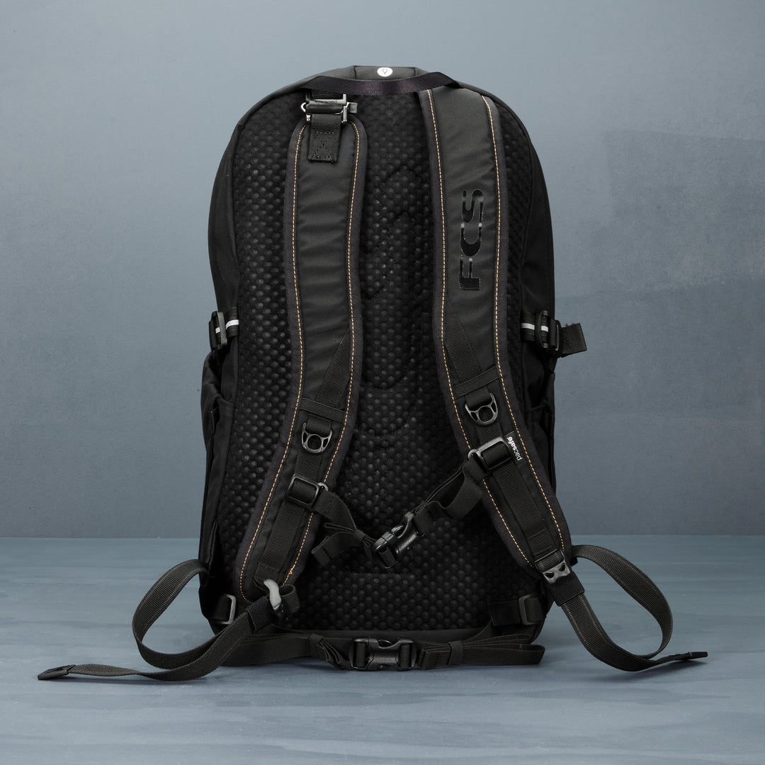 FCS x Pacsafe Roam Day Pack 25L