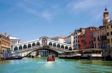 Great Rialto Bridge