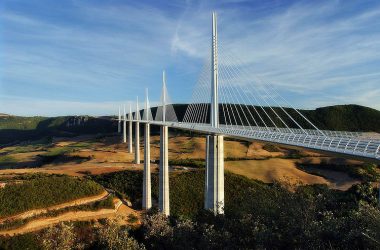 HD Millau Viaduct