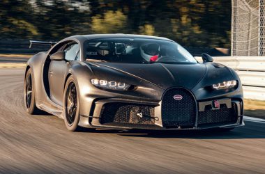 Black Bugatti Chiron Pur Sport