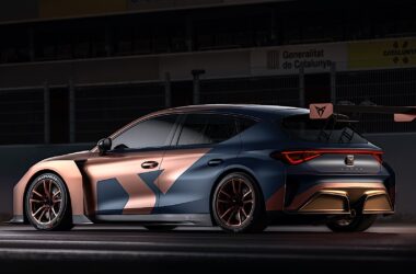 Golden Cupra Leon Competition