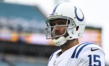 Joe Flacco of the Indianapolis Colts warms up