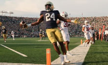  Jadarian Price #24 of the Notre Dame Fighting Irish celebrates a touchdown