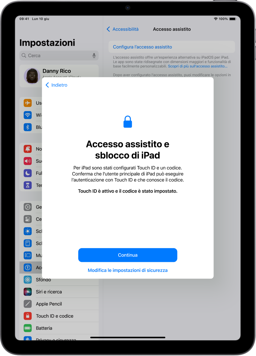 La schermata di un iPad in cui viene chiesto alla persona di fiducia di confermare che chi lo utilizzerà conosce il codice del dispositivo.