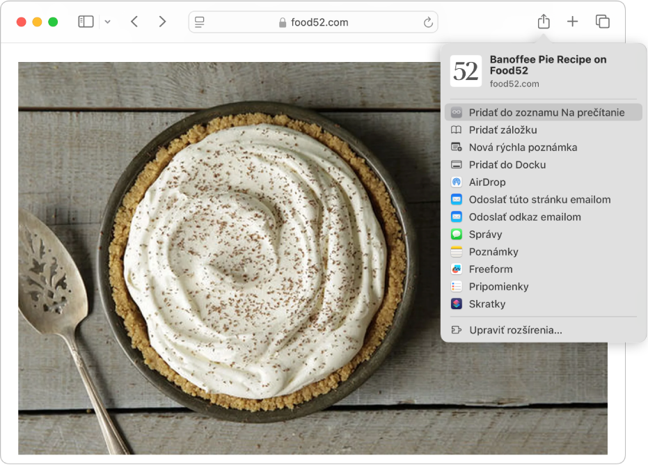 Webová stránka s receptom na koláč, na ktorej užívateľ klikol na tlačidlo Zdieľať a vybral možnosť Pridať do zoznamu Na prečítanie.