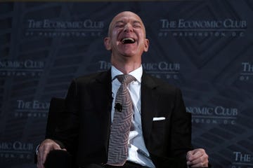 jeff bezos speaks at economic club of washington with club president david rubenstein