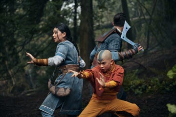 avatar the last airbender l to r kiawentiio as katara, gordon cormier as aang, ian ousley as sokka in season 1 of avatar the last airbender cr robert falconernetflix © 2023