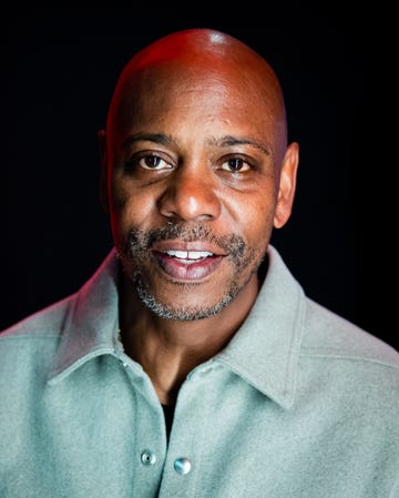 a portrait photo of comedian dave chappelle