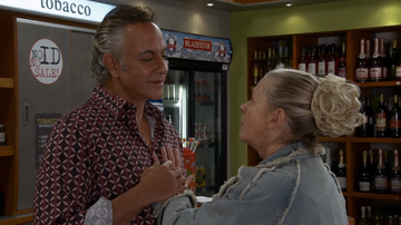 dev alahan proposing to bernie winter in coronation street