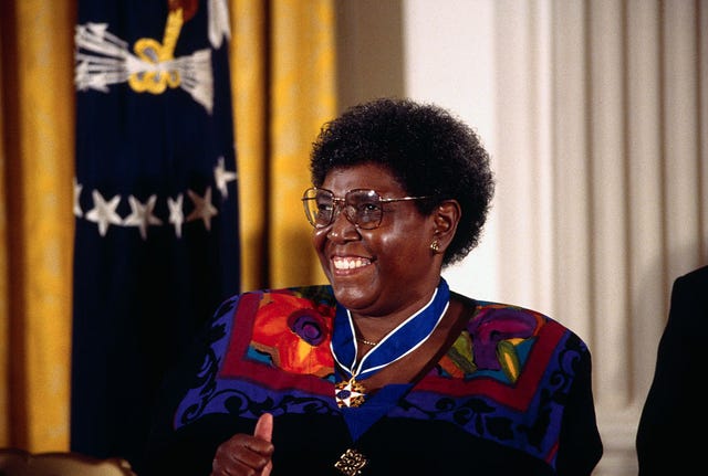 barbara jordan receives freedom medal