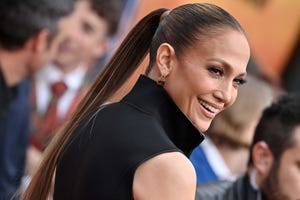 jennifer lopez debuts sunset blonde highlights