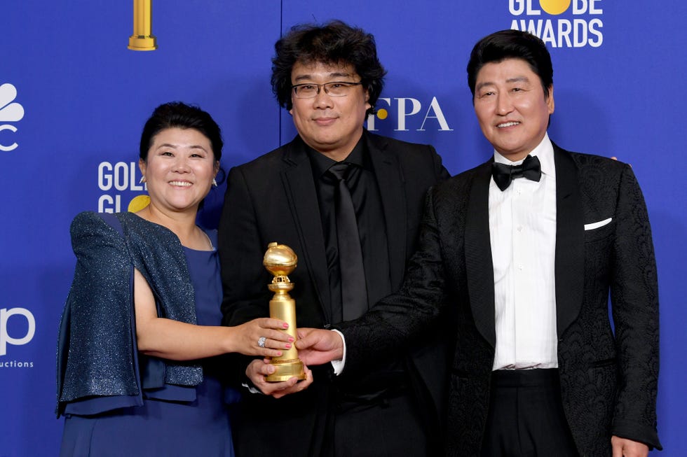 77th annual golden globe awards press room