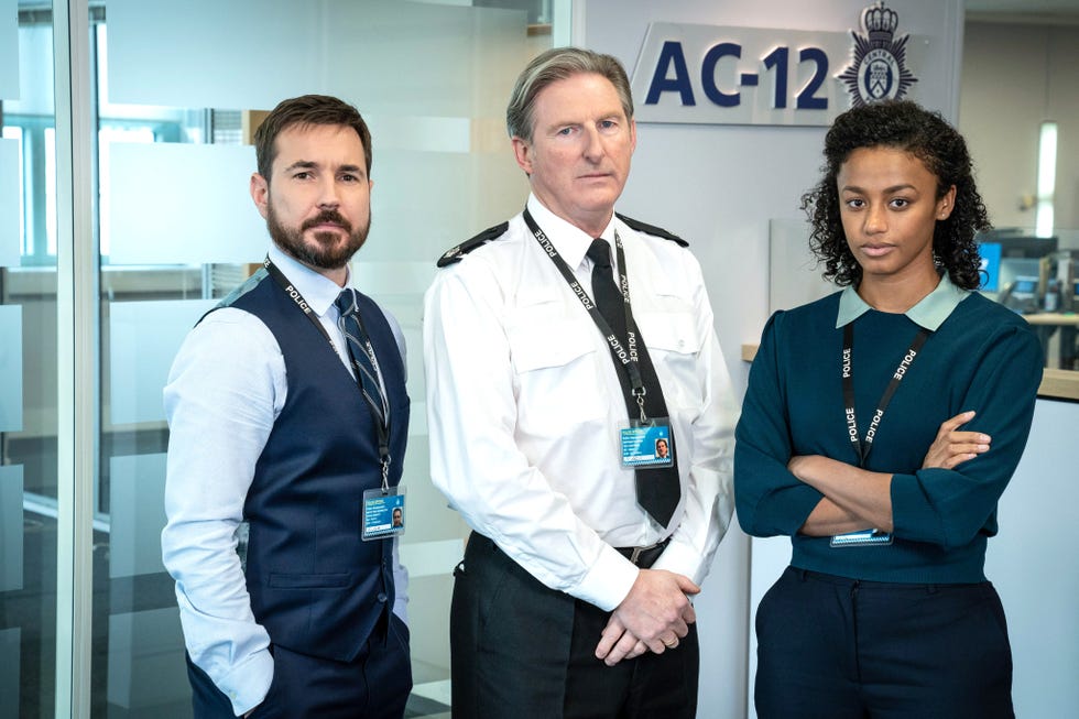 line of duty season 6 ds steve arnott  superintendent ted hastings dc chloe bishop