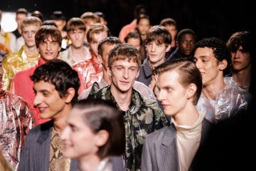 dries van noten runway paris fashion week menswear springsummer 2025