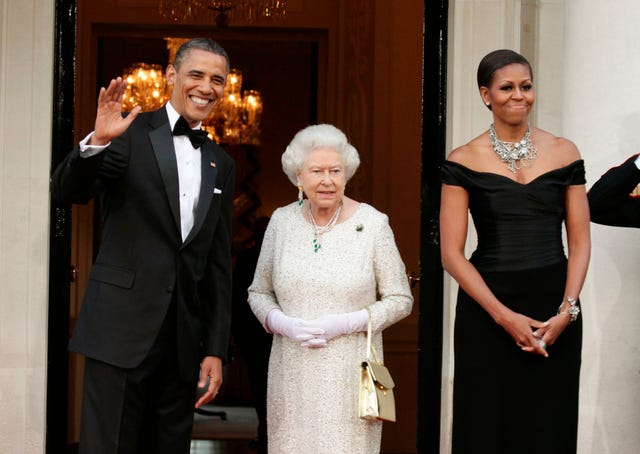 barack obama queen elizbaeth michelle obama