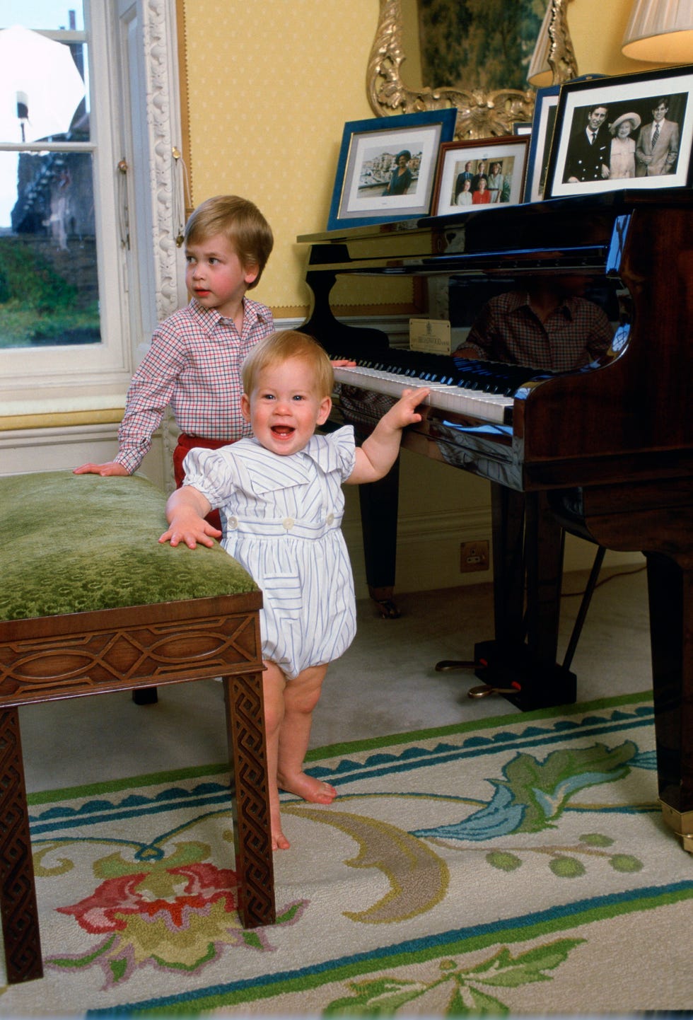 baby prince harry william