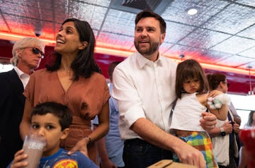 republican vice presidential nominee jd vance campaigns in minnesota