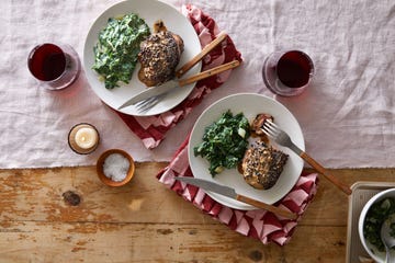 steak au poivre with creamed spinach