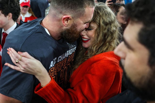 taylor swift and travis kelce