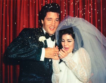 united states may 01 wedding photos of elvis presley to priscilla on may 01,1967 photo by michael ochs archivesgetty images