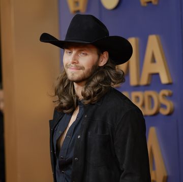 the 58th annual cma awards arrivals