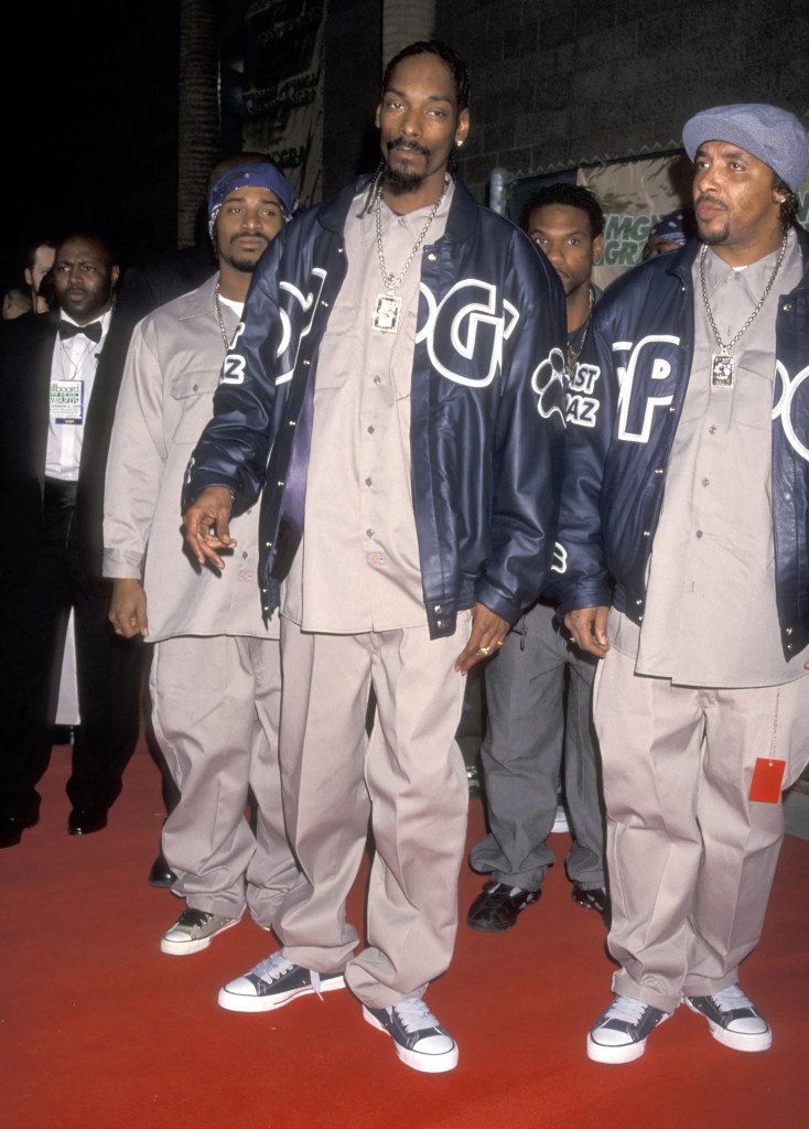 snoop dog 90s outfit image