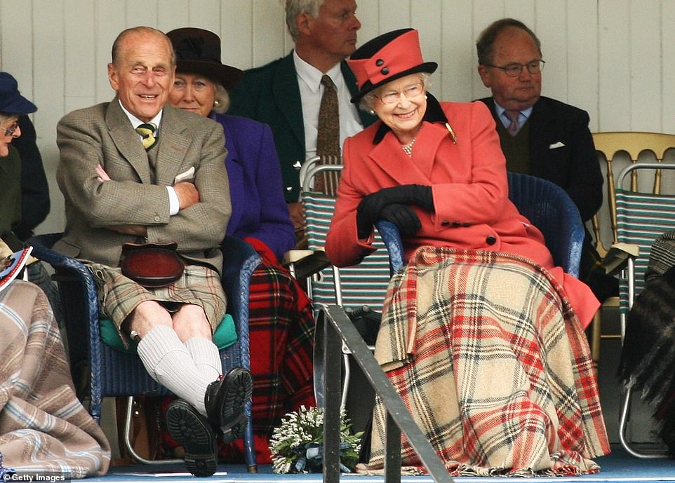 BRAEMAR, UNITED KINGDOM - SEPTEMBER 06: TRHTwatch the games during the Annual Braemar Highland Gathering on September 6, 2008 in Braemar, Scotland. The Braemar Gathering is the most famous of the Highland Games and is known Worldwide. Each year thousands of visitors descend on this small Scottish village on the first Saturday in September to watch one of the more colourful Scottish traditions. The Gathering has a long history and in its modern form it stretches back nearly 200 years. (Photo by Chris Jackson/Getty Images)