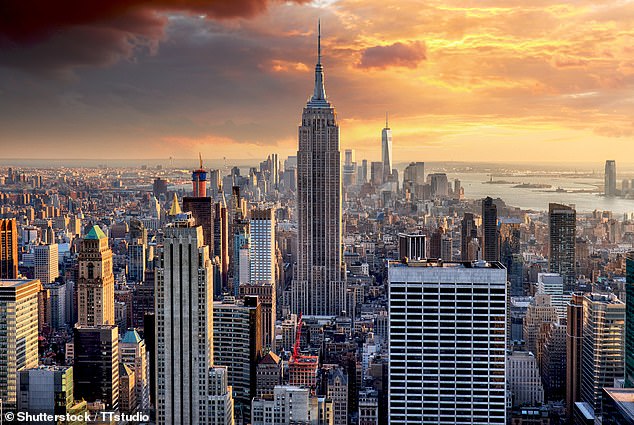 The Empire State Building has 'long lines' and is 'overpriced', according to some dissatisfied tourists